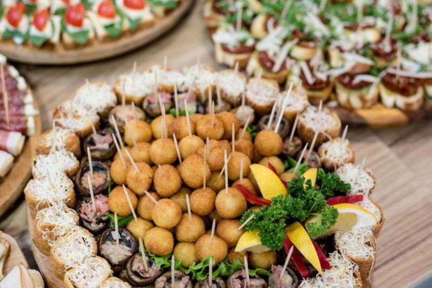 Рецепт канапе с селедкой