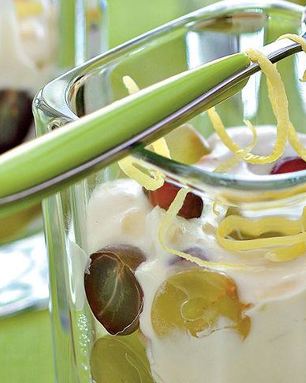 Коньячный сыр с виноградом