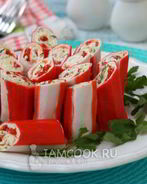 Крабовые палочки, фаршированные красной икрой