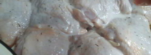 куриные бедра маринованные в кефире, с картошкой. Шаг 6