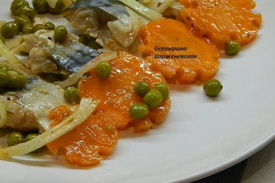Рецепт маринованная скумбрия с горошком