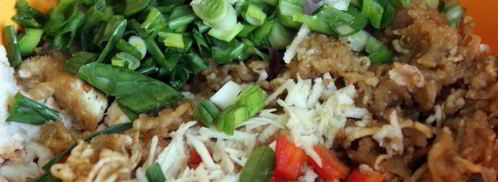 мясные биточки с баклажанами, паприкой и зеленым луком. Шаг 2