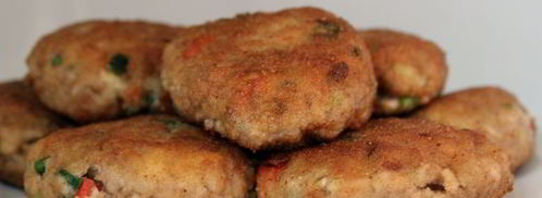 мясные биточки с баклажанами, паприкой и зеленым луком. Шаг 7