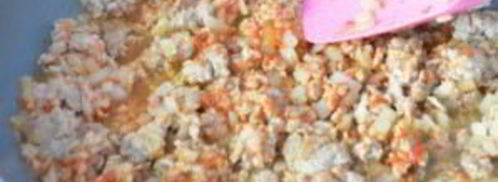 омлет с фаршем на сковороде. Шаг 2