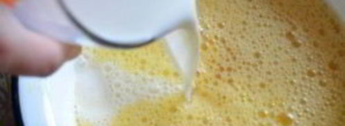 омлет с фаршем на сковороде. Шаг 4