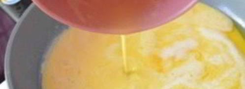 омлет с фаршем на сковороде. Шаг 5