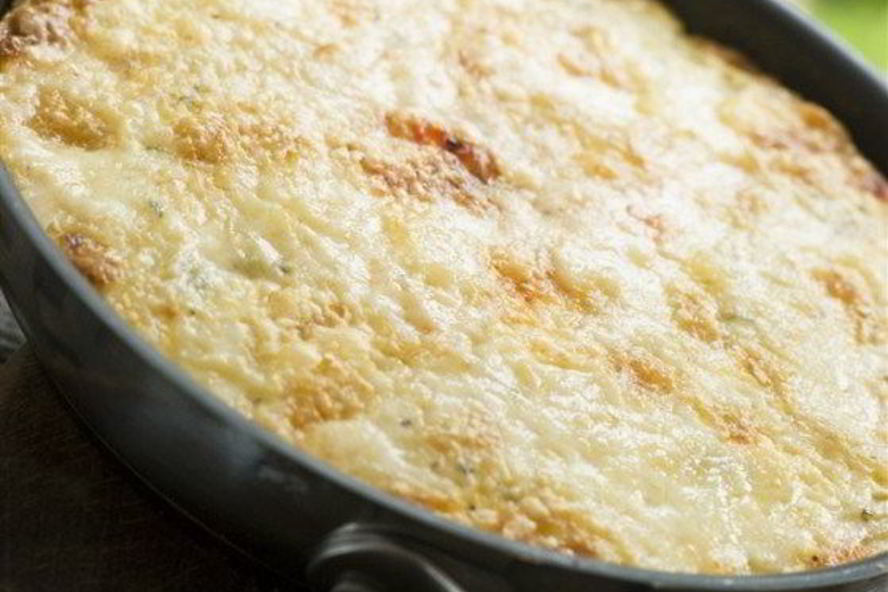 Рецепт омлет с сыром и белым хлебом