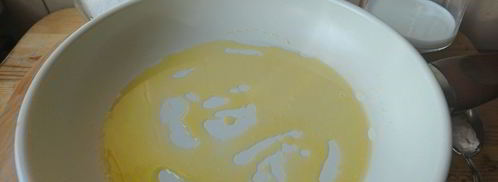 сладкий омлет с яблоком. Шаг 3