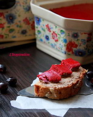 Паштет из куриной печени под пикантным мармеладом