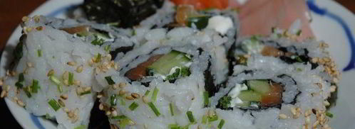 ролл с копченым лососем. Шаг 8