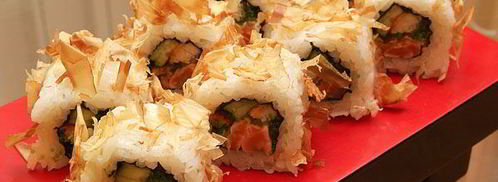 ролл в стружке тунца бонито. Шаг 15