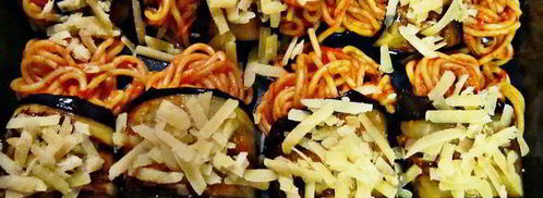 роллы из баклажанов со спагетти. Шаг 9