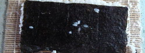 роллы с креветками. Шаг 3