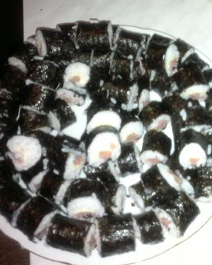 Роллы с лососем