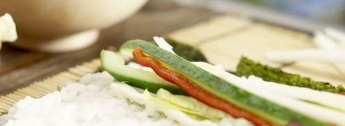 роллы с огурцом. Шаг 6