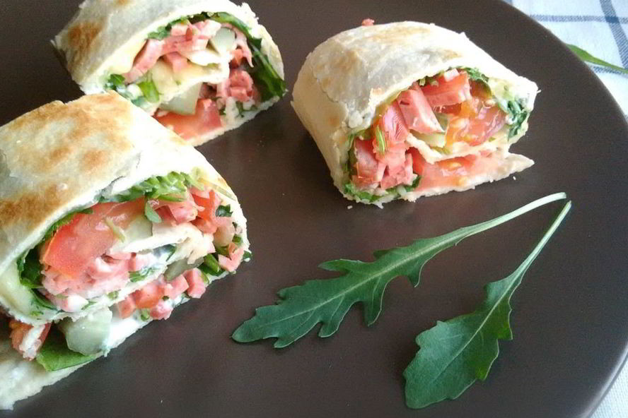 Рецепт роллы с овощами и ветчиной