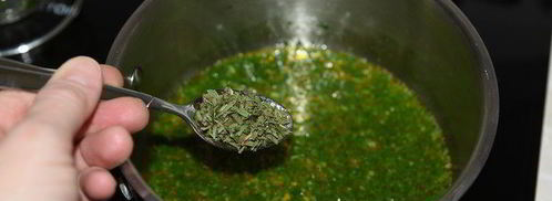 семга с соусом эскарго и овощными роллами. Шаг 8