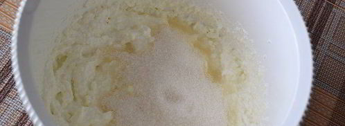 сладкие блинные роллы с творогом и фруктами. Шаг 6