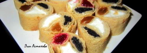 сладкие блинные роллы три вкуса с соусами. Шаг 13