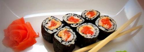 спайси роллы с лососем. Шаг 5