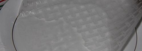 спринг-роллы с творогом, клубникой и бананом. Шаг 4