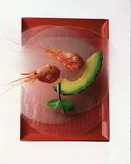 Весенние роллы с креветками и авокадо