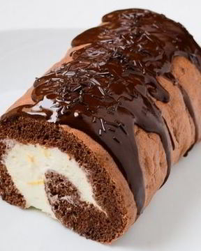 Бисквитный рулет с кокосовой начинкой