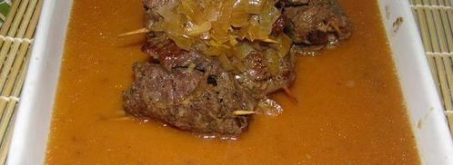 говяжьи рулетики со сливой и миндалем. Шаг 8