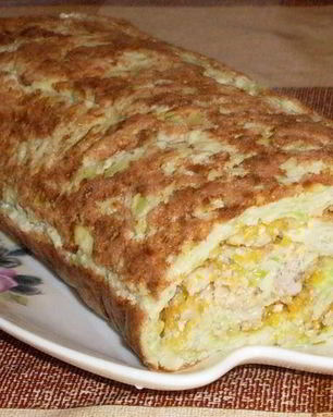 Кабачковый рулет со свининой