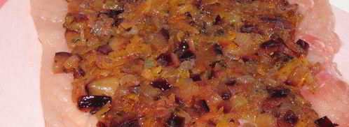 куринные рулетики с начинкой из слив. Шаг 4