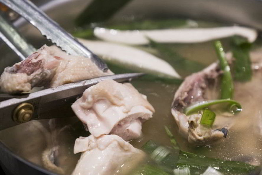 Рецепт куриный рулет в бутылке