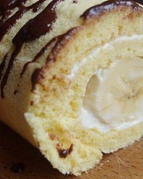 Нежный рулет с бананом