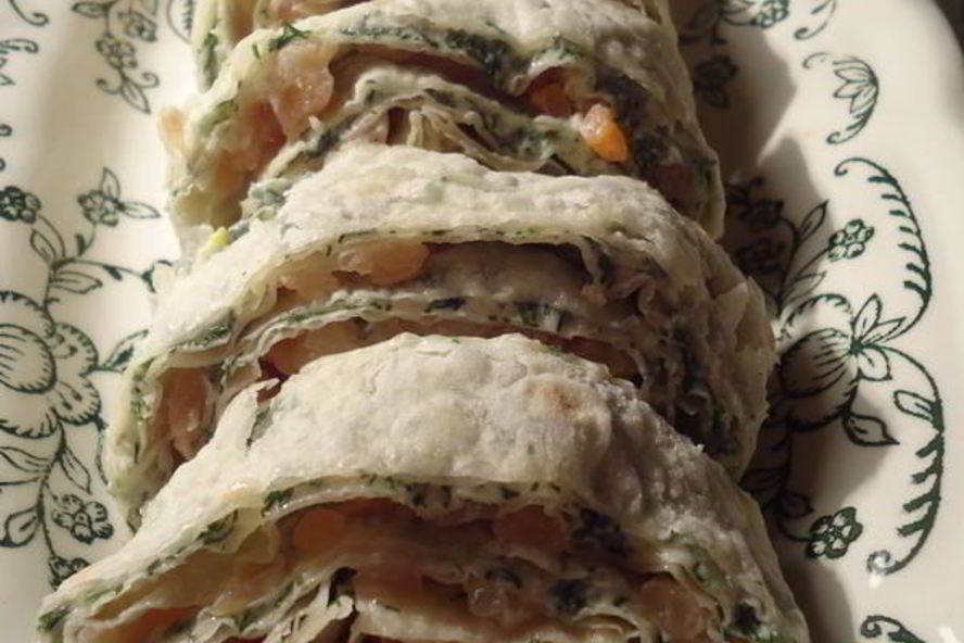 Рецепт рулет из лаваша с семгой