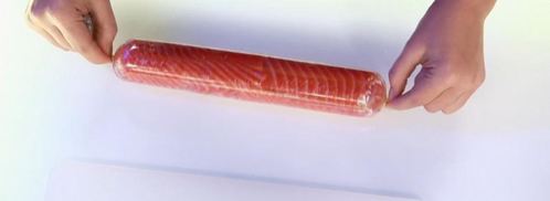 рулет из лосося на тостах. Шаг 2