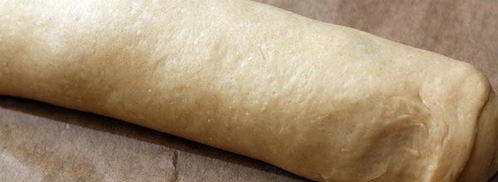 рулет с марципаном. Шаг 10