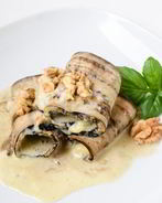 Рулетики из баклажанов с сыром