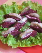 Рулетики из ржаных блинчиков с селедкой