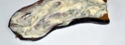 рулеты из баклажанов с чесноком. Шаг 4