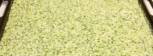 шпинатный рулет с вялеными томатами. Шаг 11