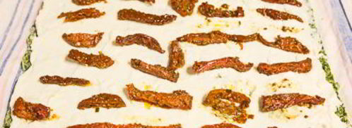 шпинатный рулет с вялеными томатами. Шаг 14