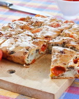 Слоеный рулет со сладким перцем