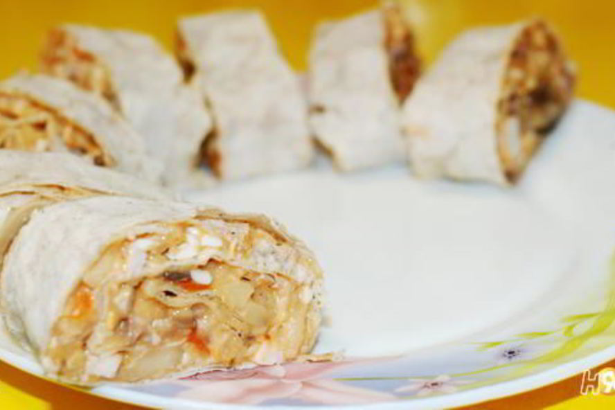 Рецепт теплые рулетики с мясом и грибами