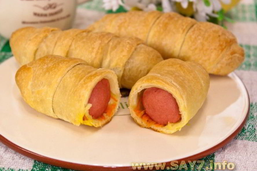 Рецепт сосиски в слоеном тесте