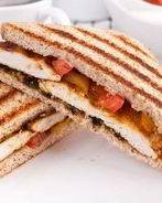 Куриные сэндвичи с курицей гриль и соусом барбекю