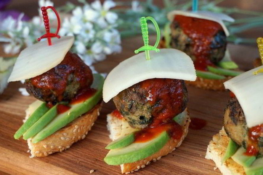 Рецепт мини-сэндвичи с тефтелями