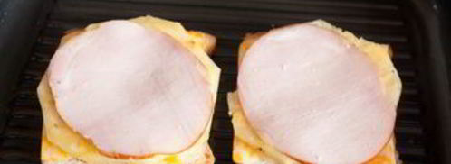 сэндвич-гриль с ветчиной и ананасом. Шаг 3