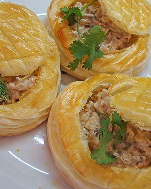 Слоеные тарталетки с начинкой