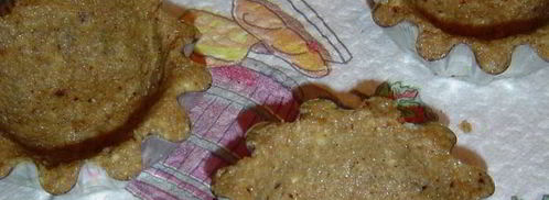 тарталетки из ржаного хлеба с кремом из авокадо с сельдью. Шаг 6