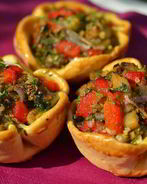 Тарталетки с баклажанами