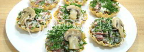 тарталетки с грибами праздничные. Шаг 10